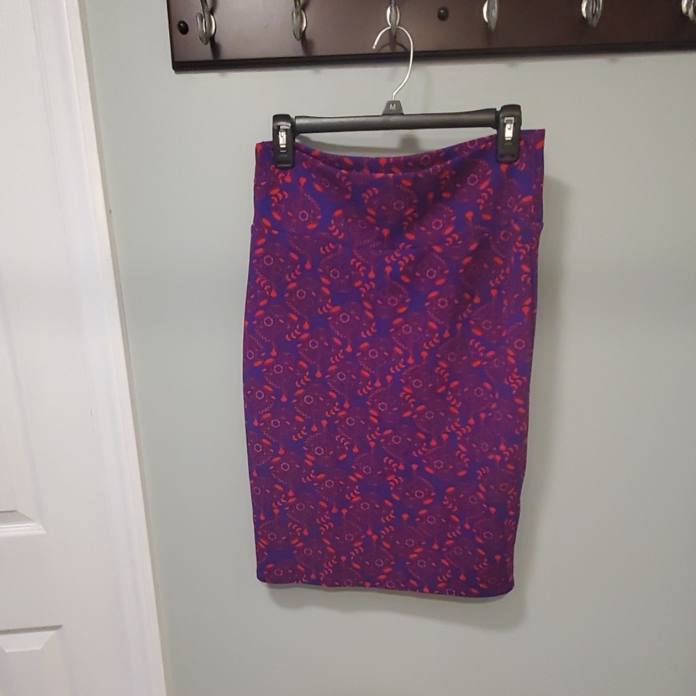 Pencil skirt